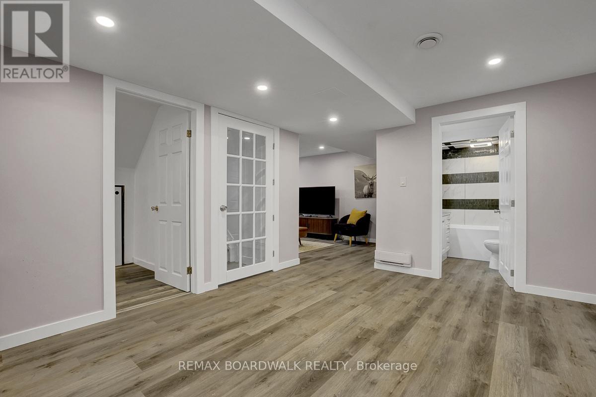 101 Park Avenue Property Photo 30