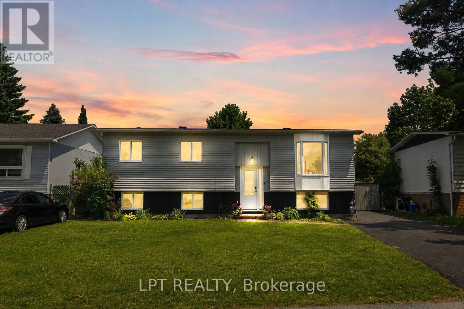 34 Fringewood Drive Property Photo 1