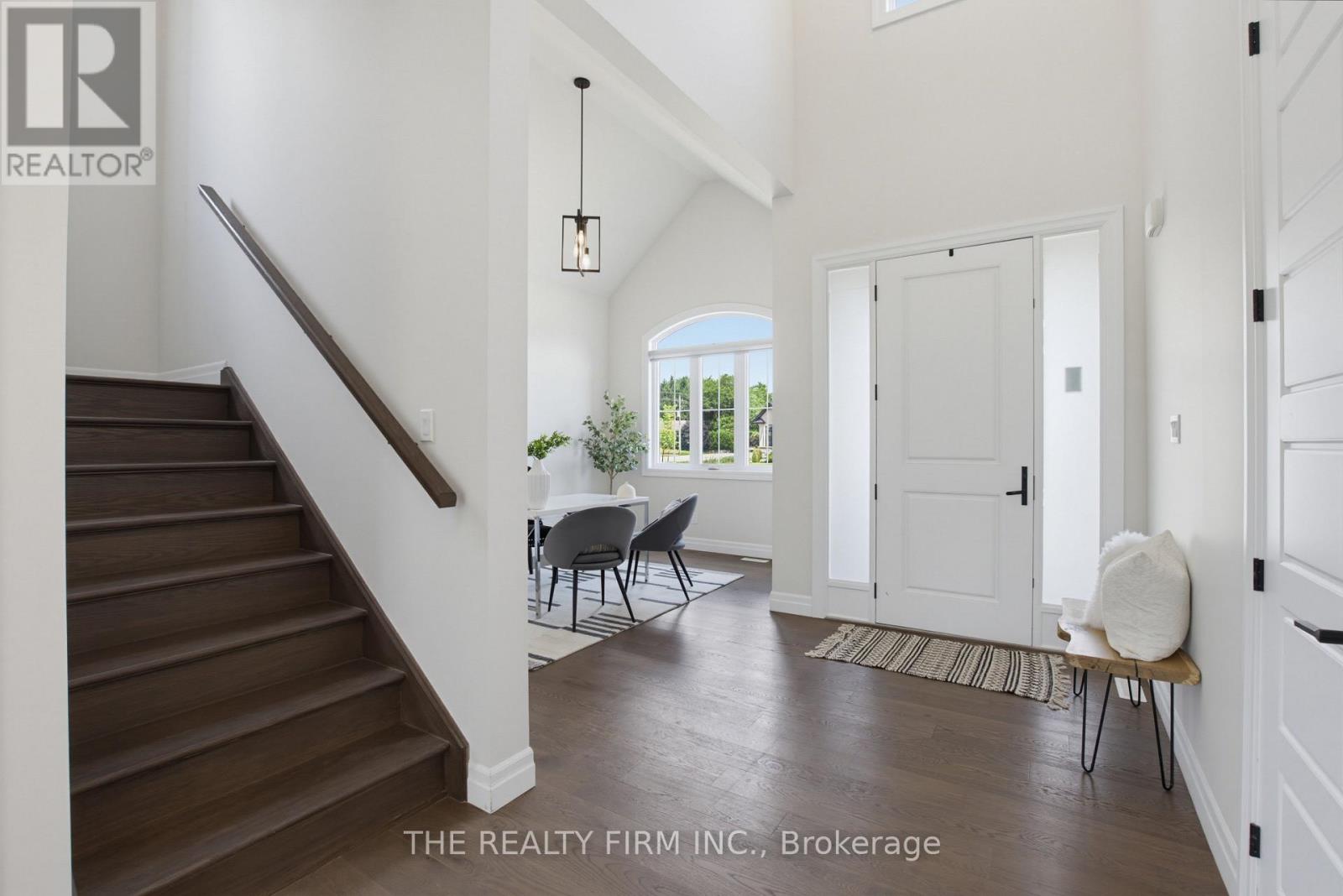 7 Aspen Circle Property Photo 8