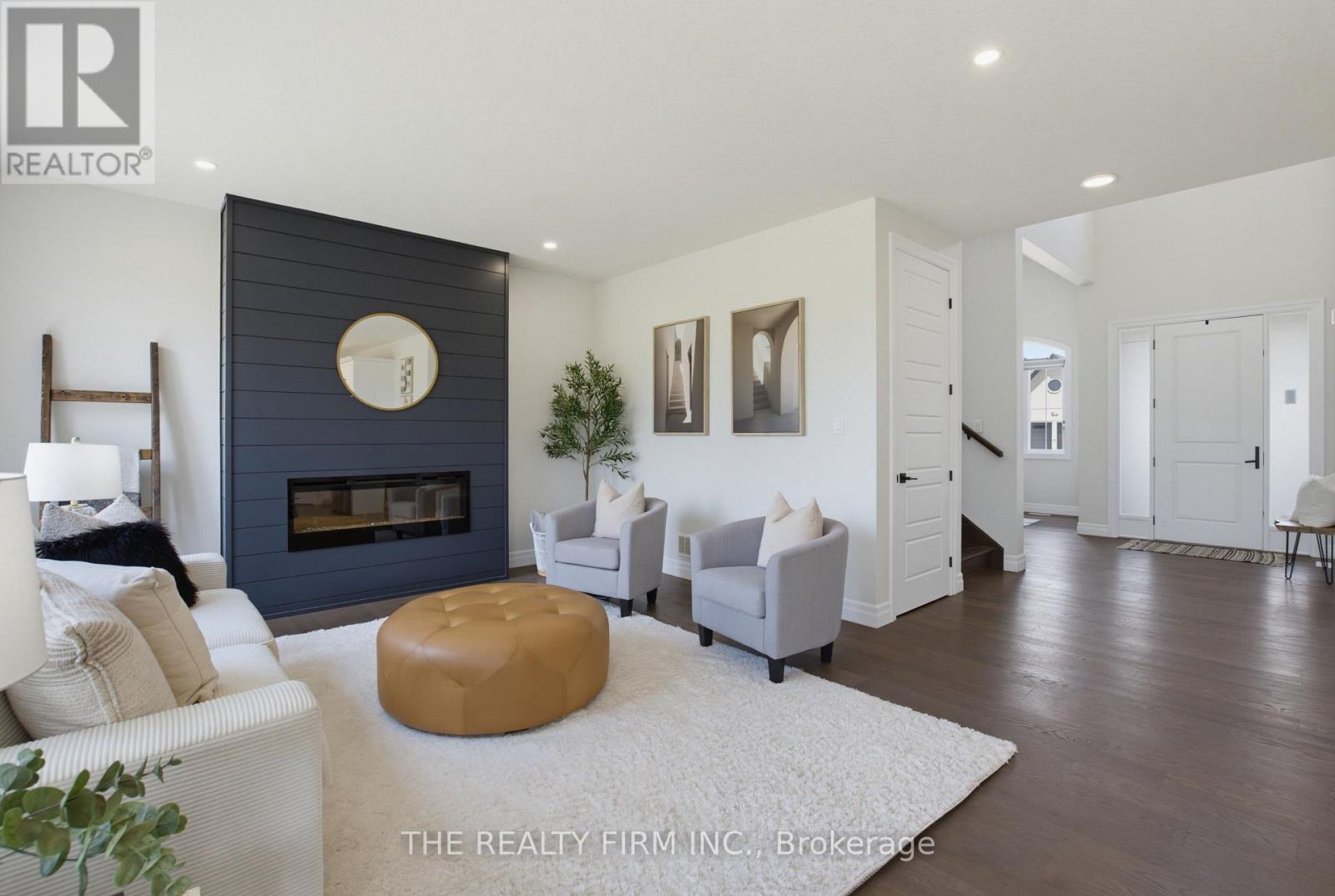7 Aspen Circle Property Photo 9