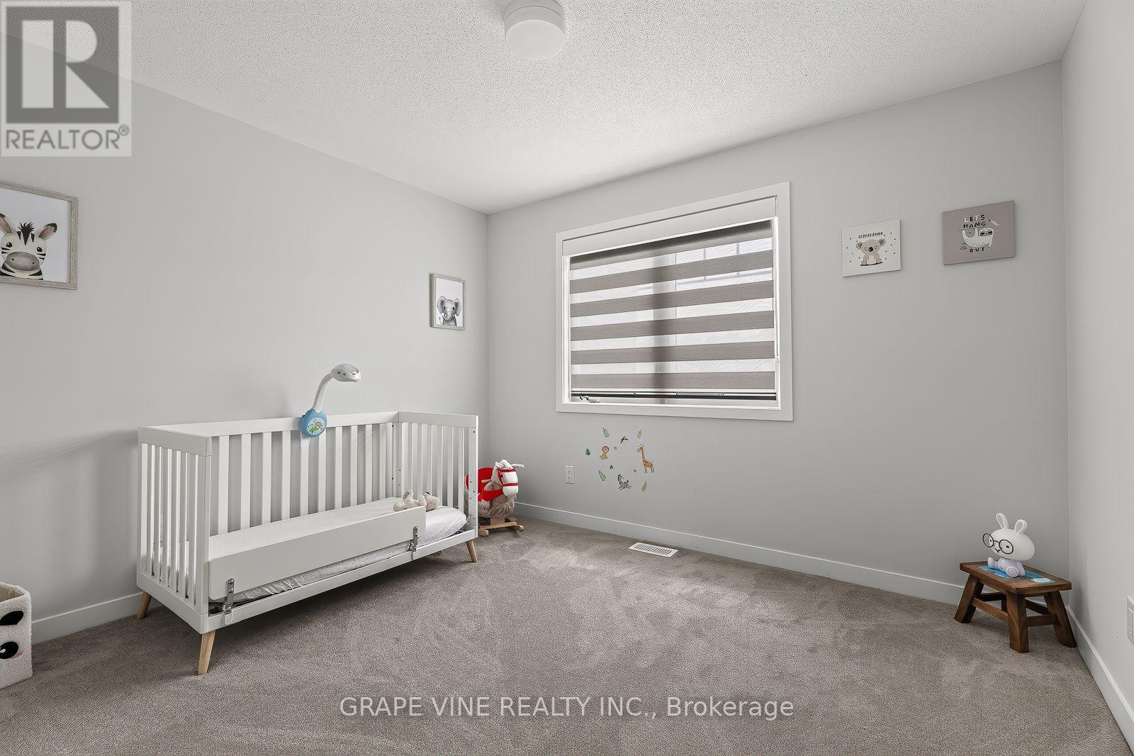 225 Billrian Crescent Property Photo 23