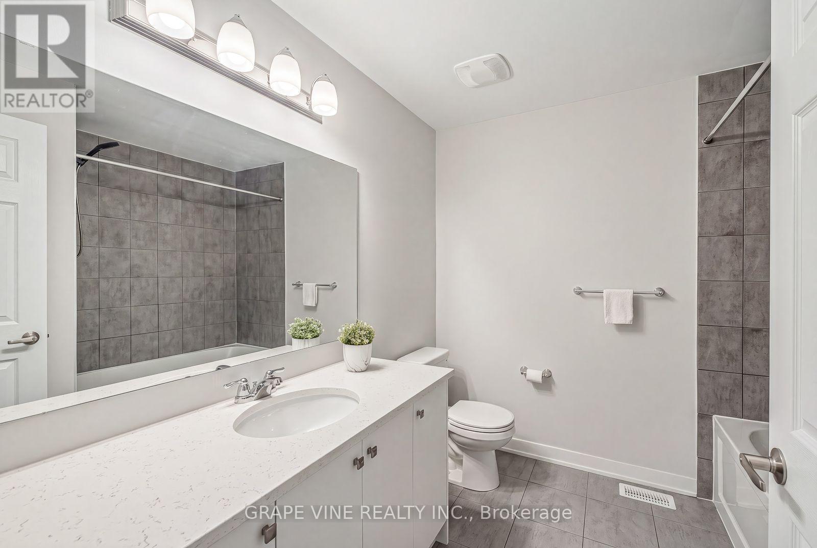 225 Billrian Crescent Property Photo 27