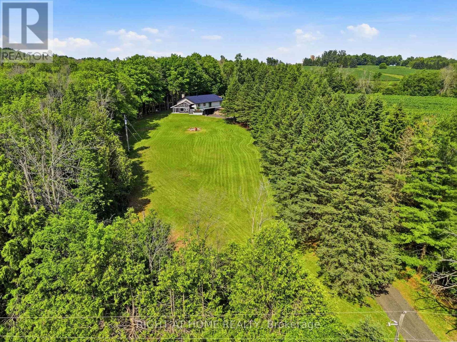 5609 4th Line Property Photo 39