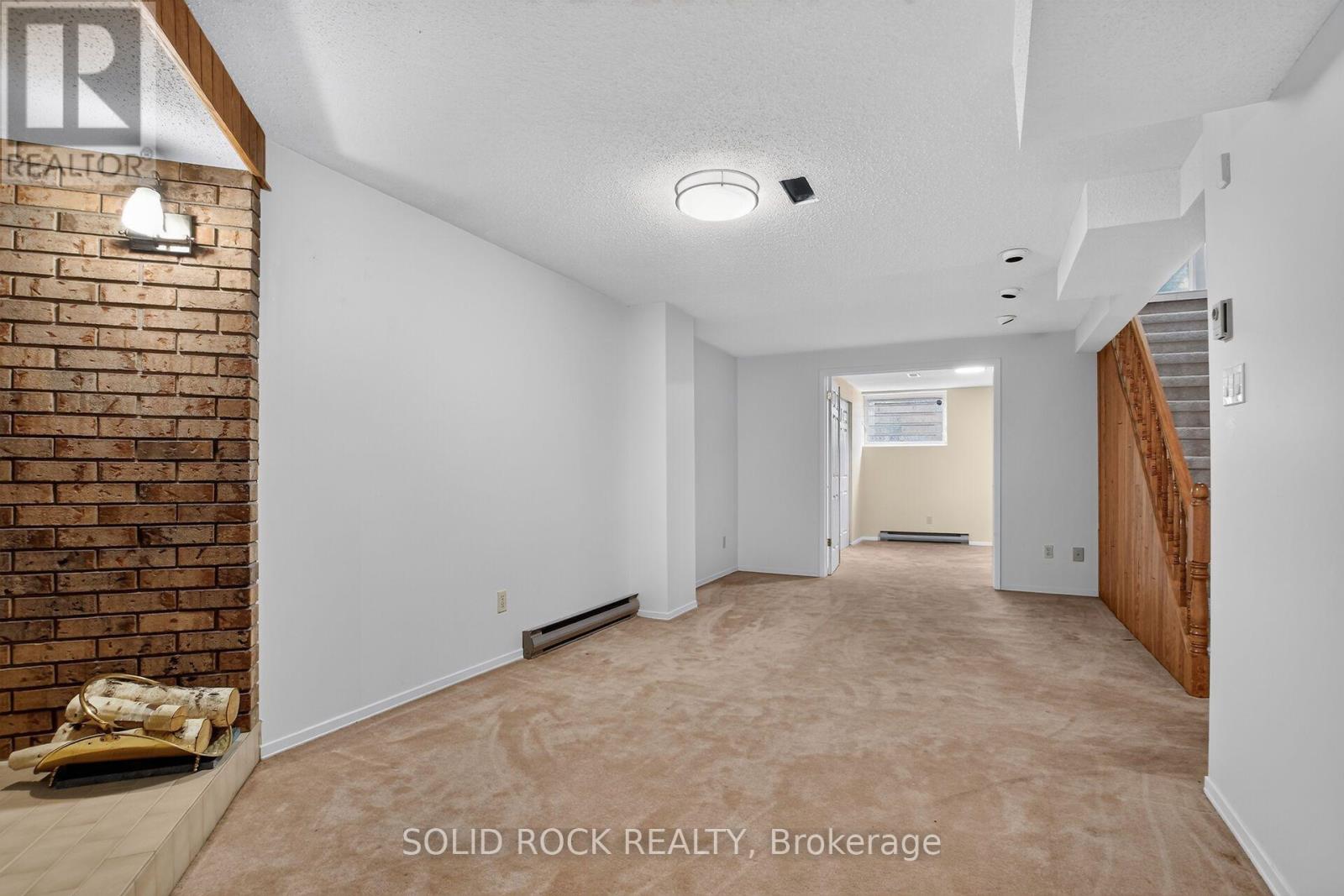 54 Huntsman Crescent Property Photo 33