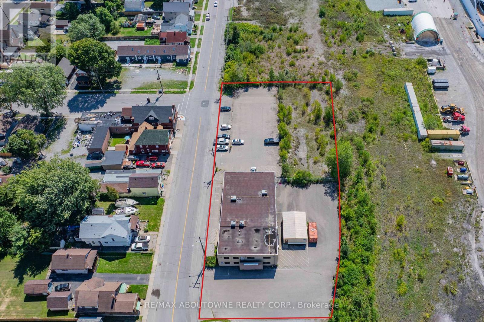 198 Welland Street Property Photo 5