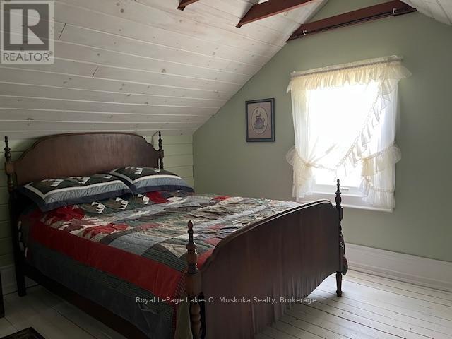 319 Ontario Street Property Photo 17