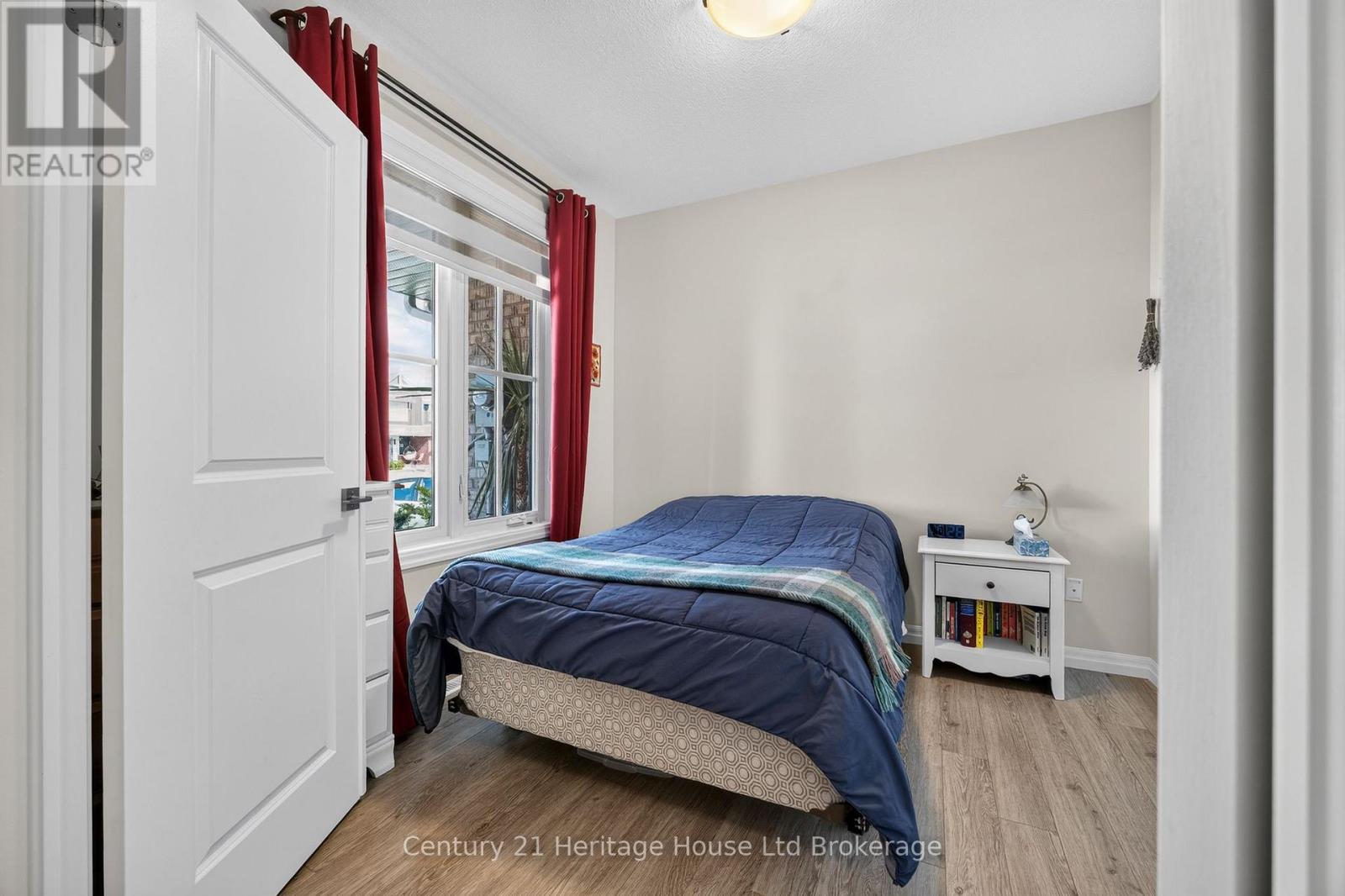 16 Huntley Avenue Property Photo 16