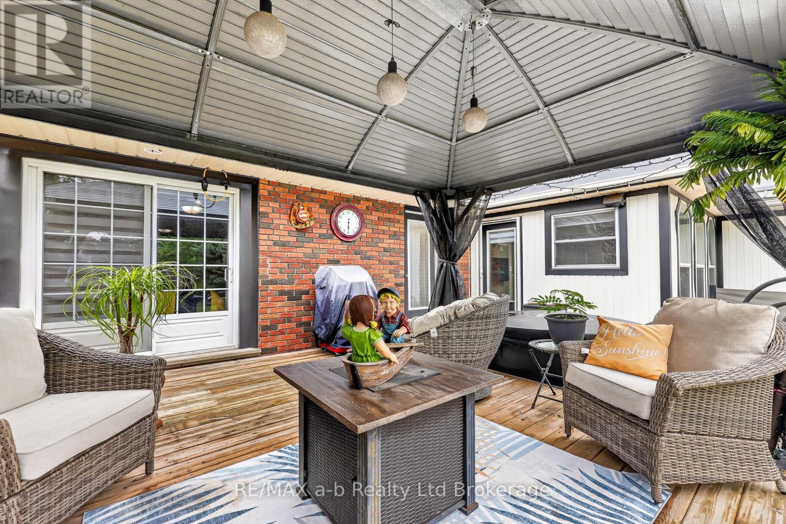 5 George Street Property Photo 12
