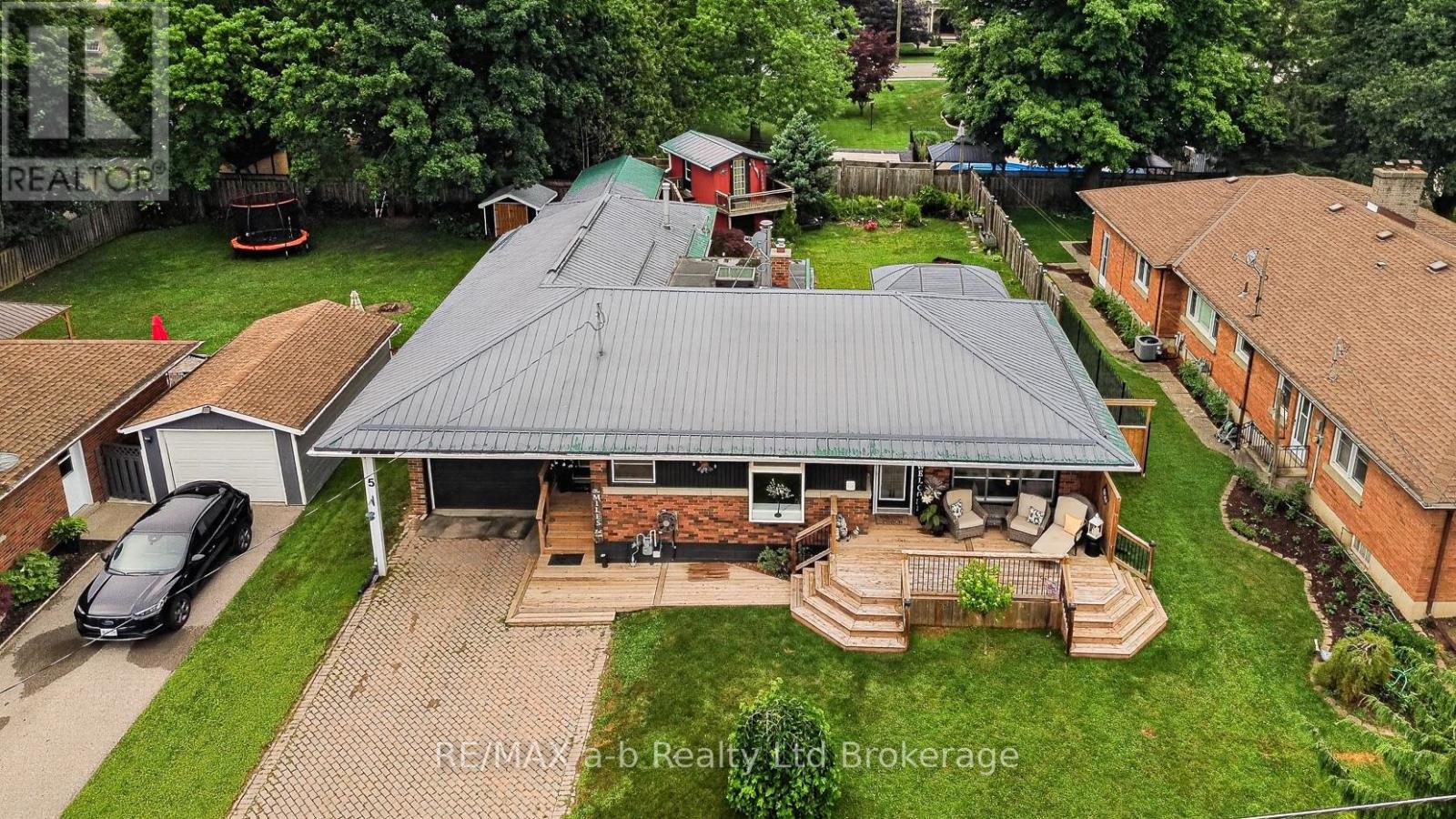 5 George Street Property Photo 15