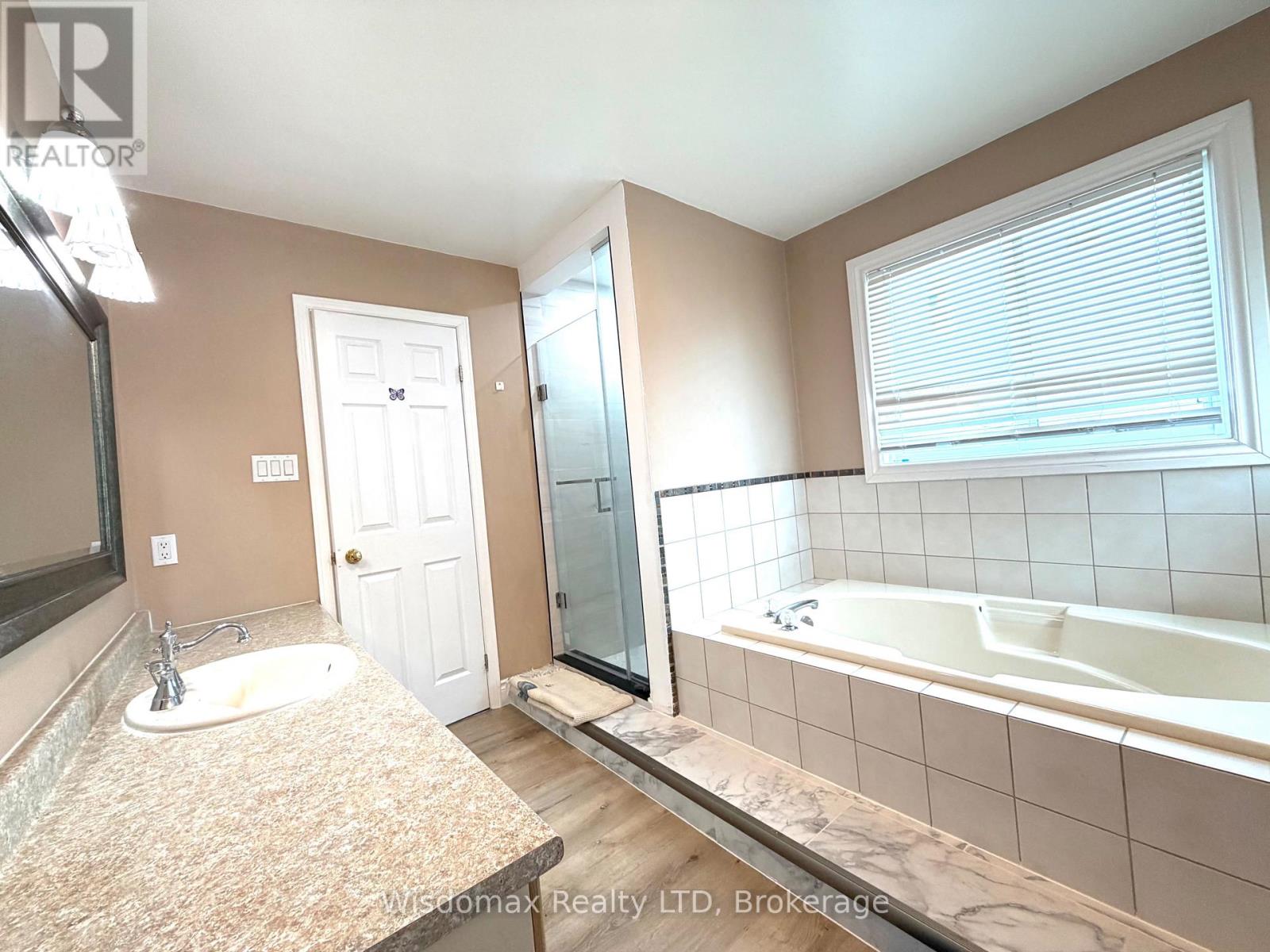1 Crysler Crescent Property Photo 19