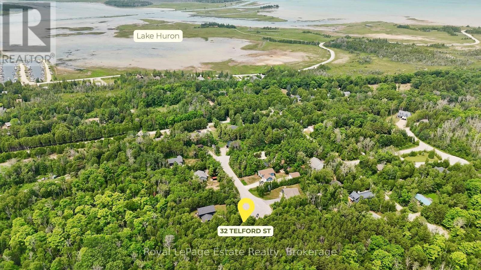 32 Telford Street Property Photo 1