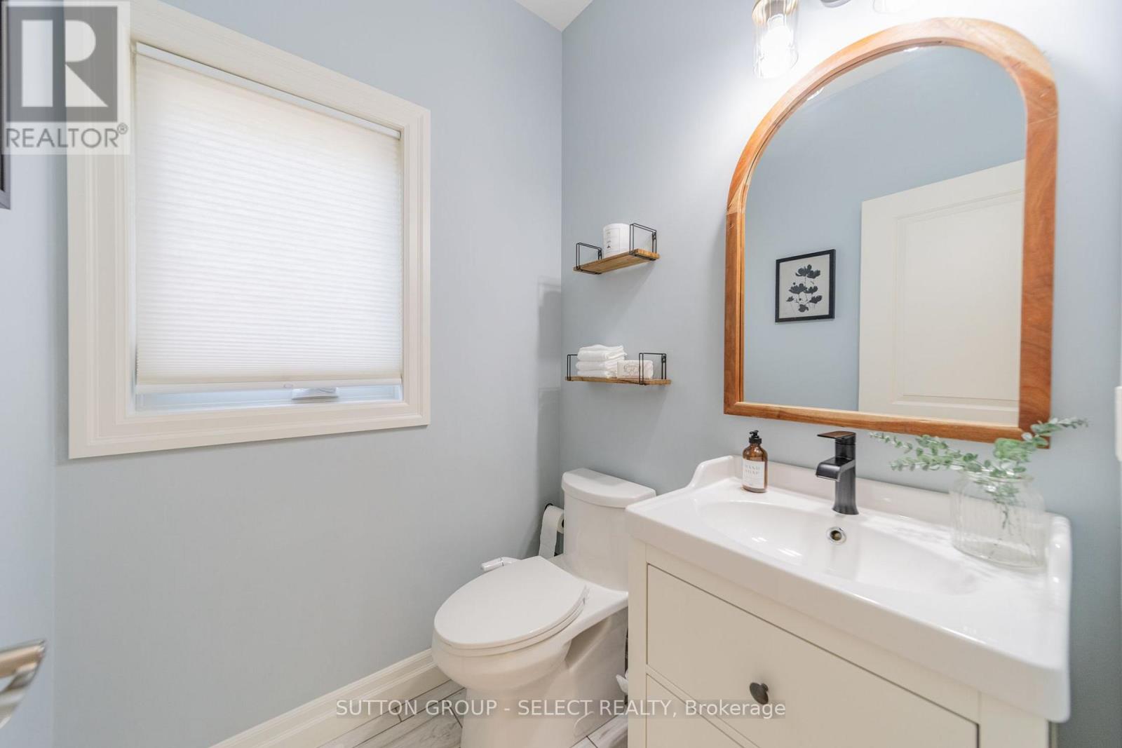 230 Union Avenue Property Photo 23