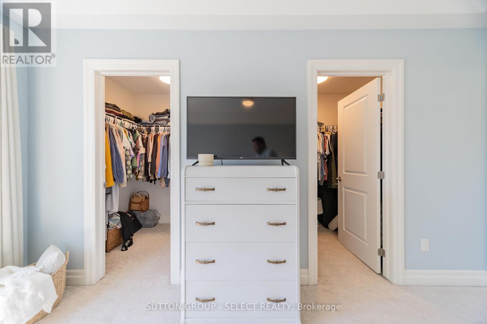 230 Union Avenue Property Photo 31