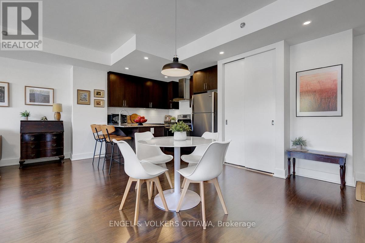 213 - 7 Marquette Avenue Property Photo 10