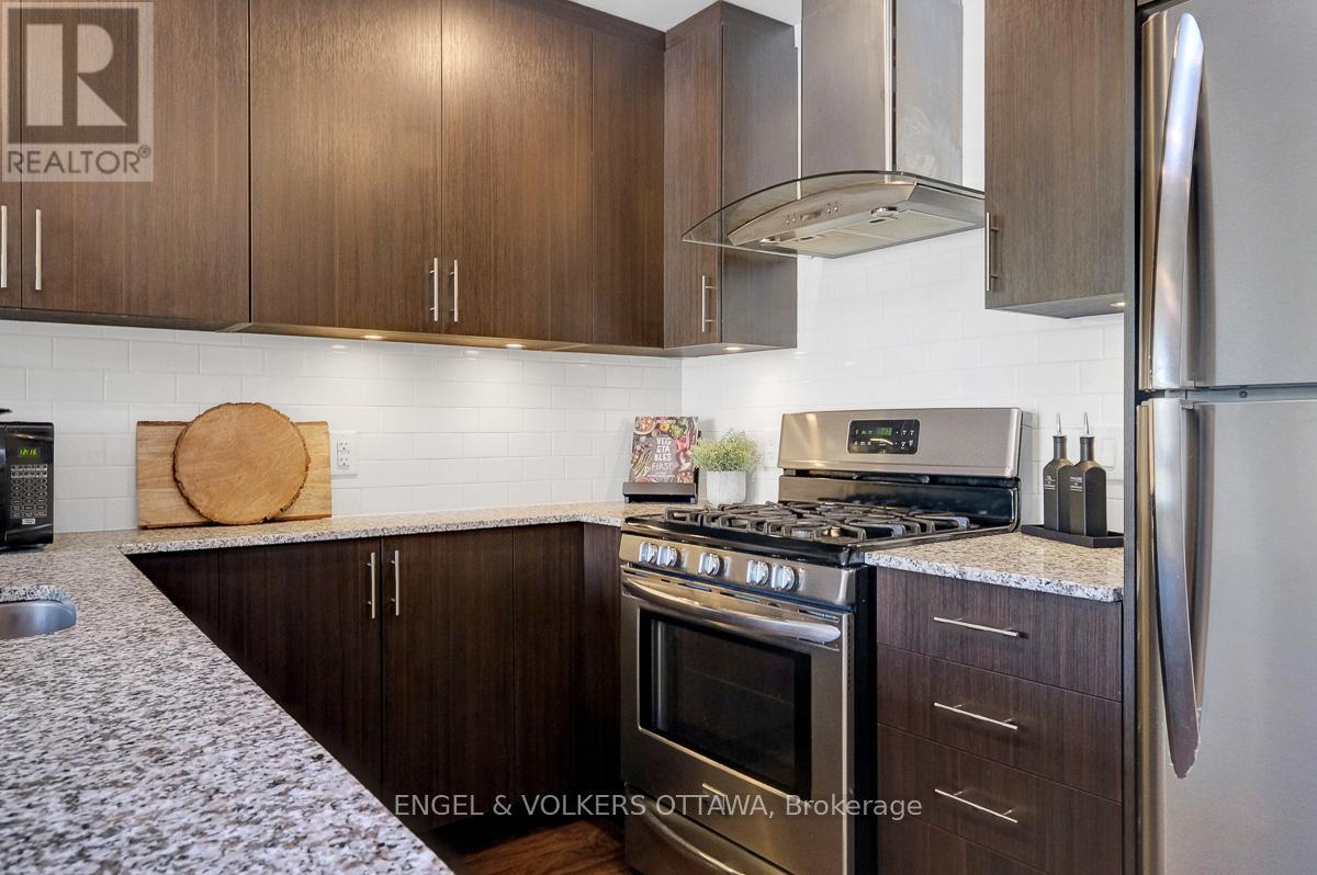 213 - 7 Marquette Avenue Property Photo 19