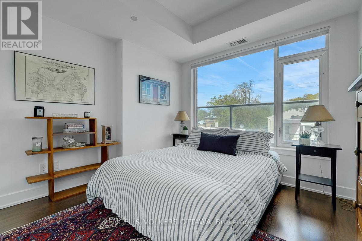 213 - 7 Marquette Avenue Property Photo 22
