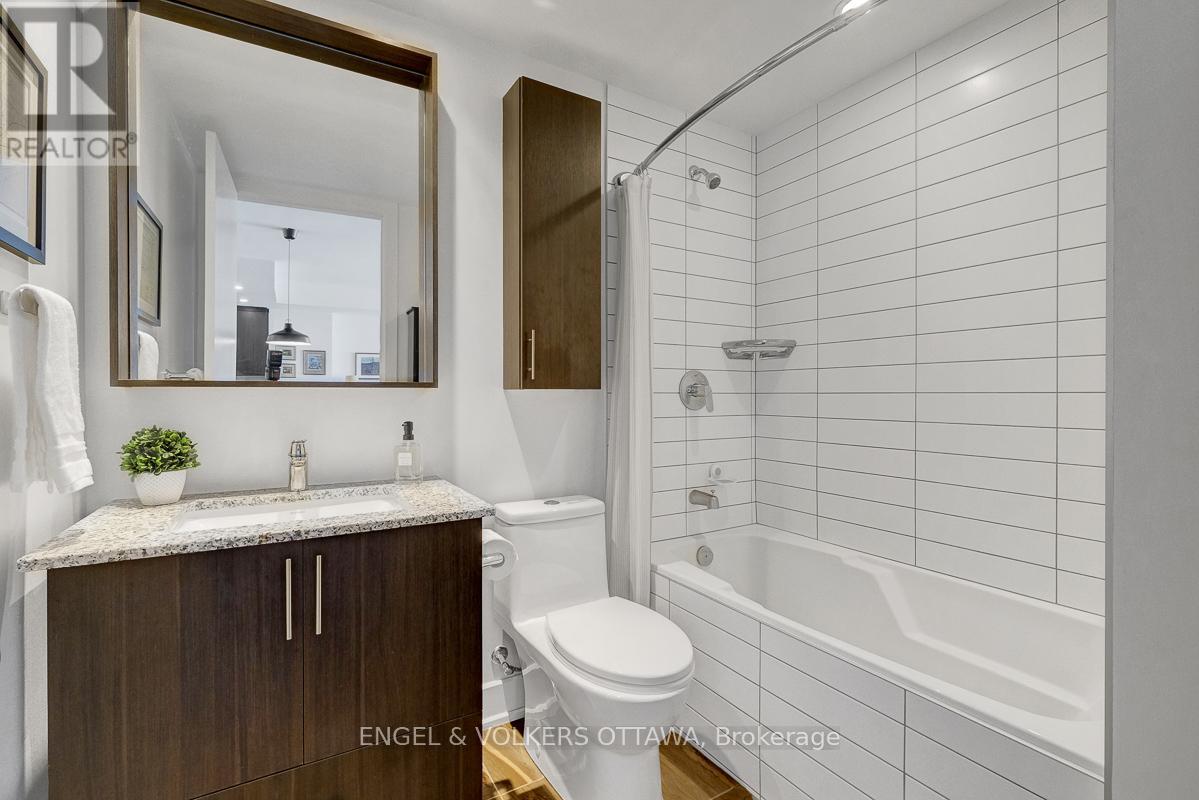 213 - 7 Marquette Avenue Property Photo 23