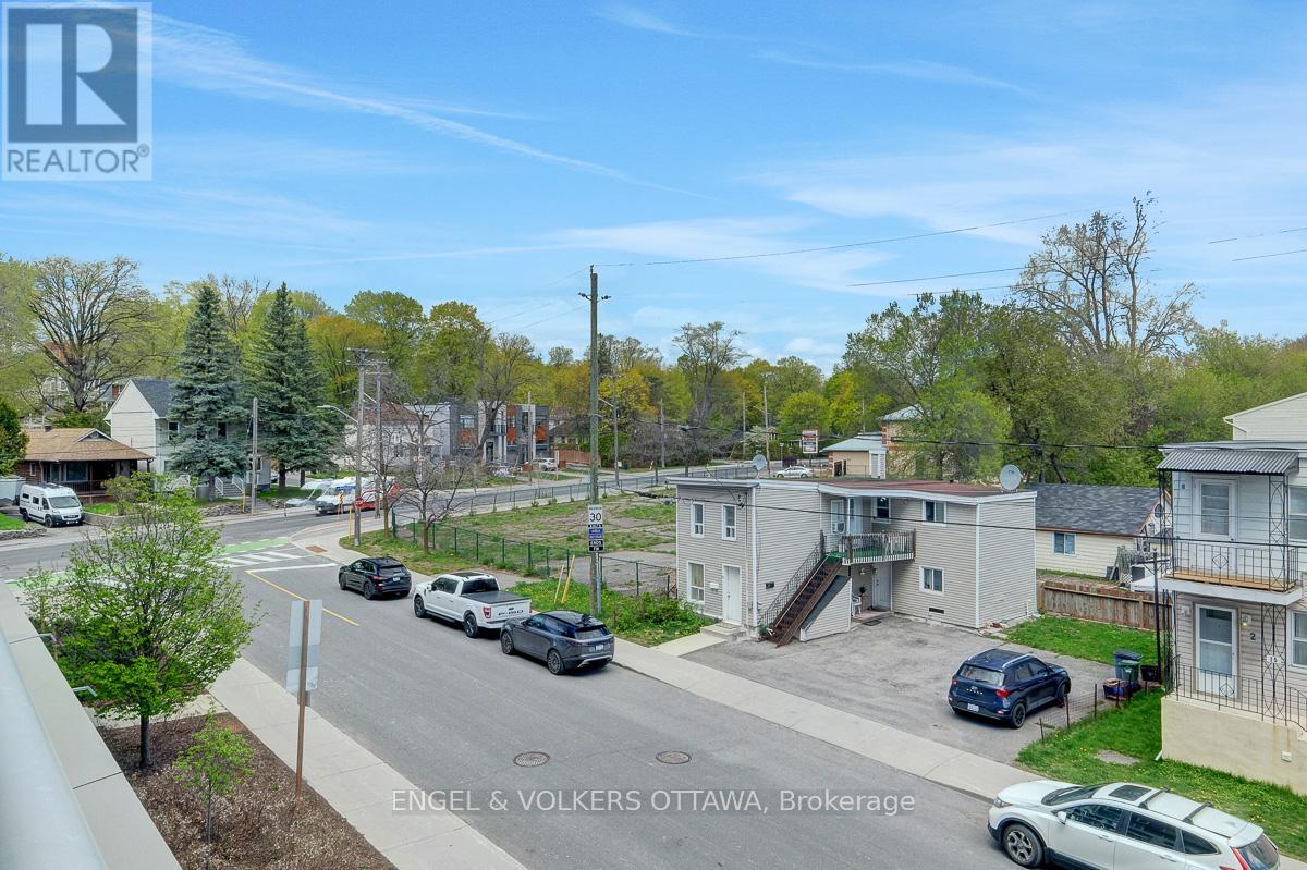 213 - 7 Marquette Avenue Property Photo 27