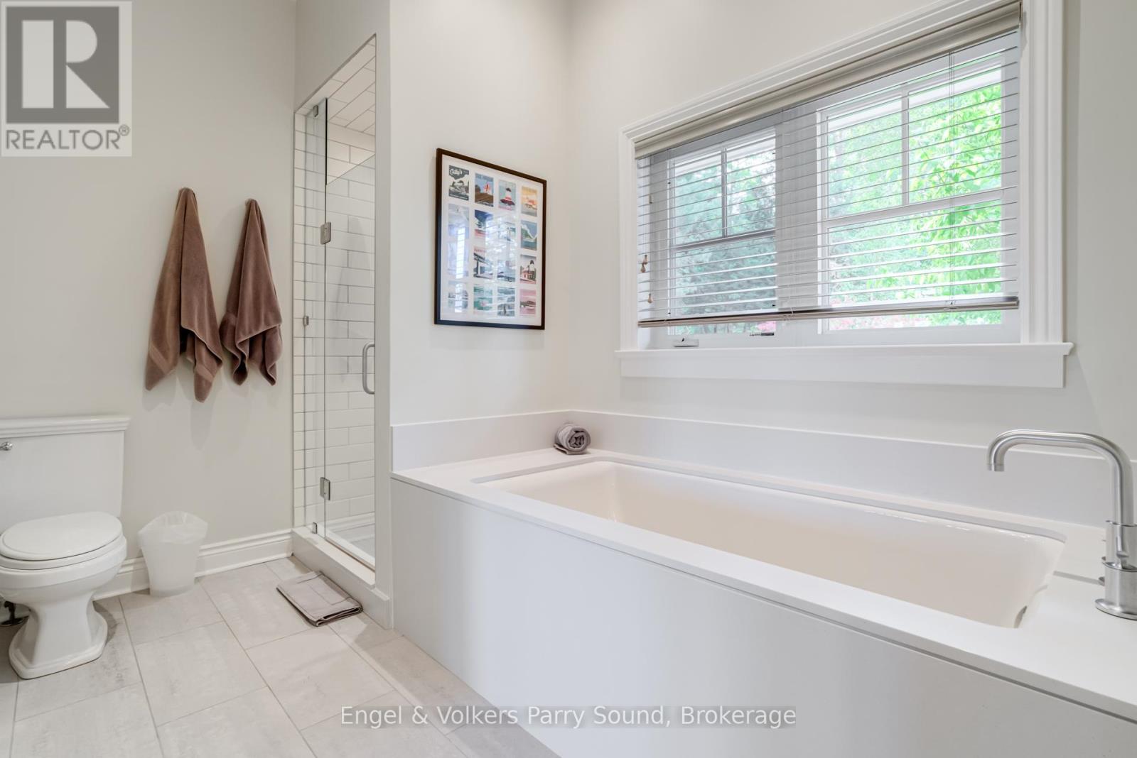 22 Beacon Point Drive Property Photo 20
