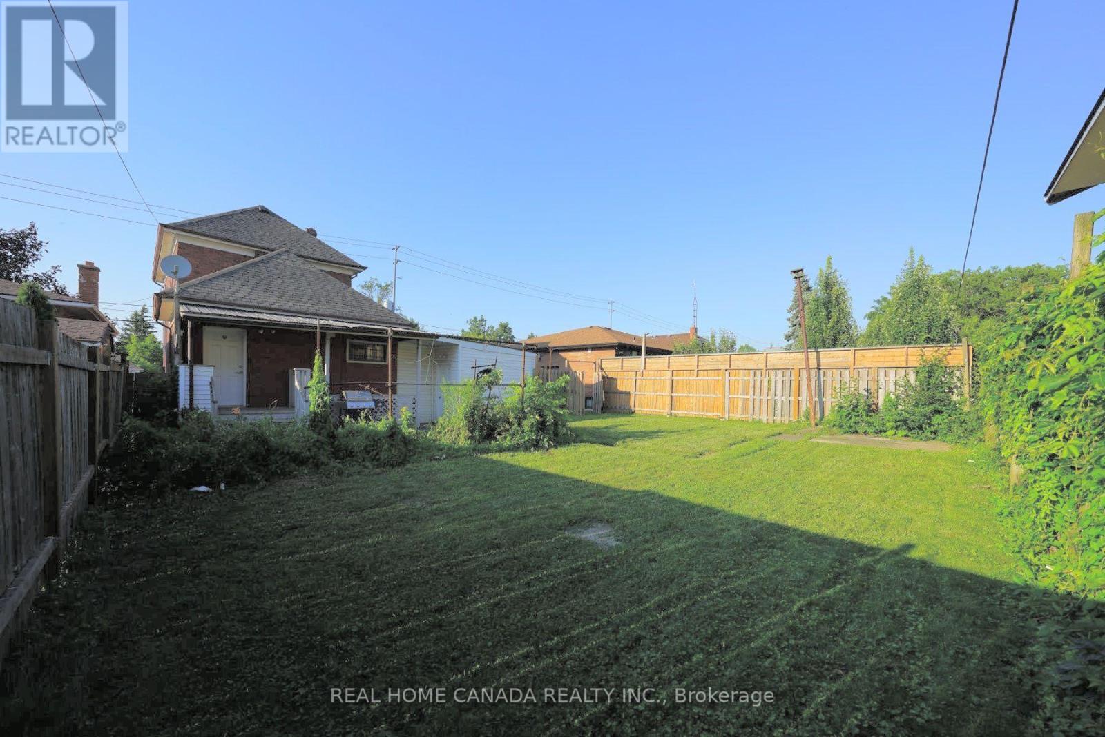 5262 Kitchener Street Property Photo 29