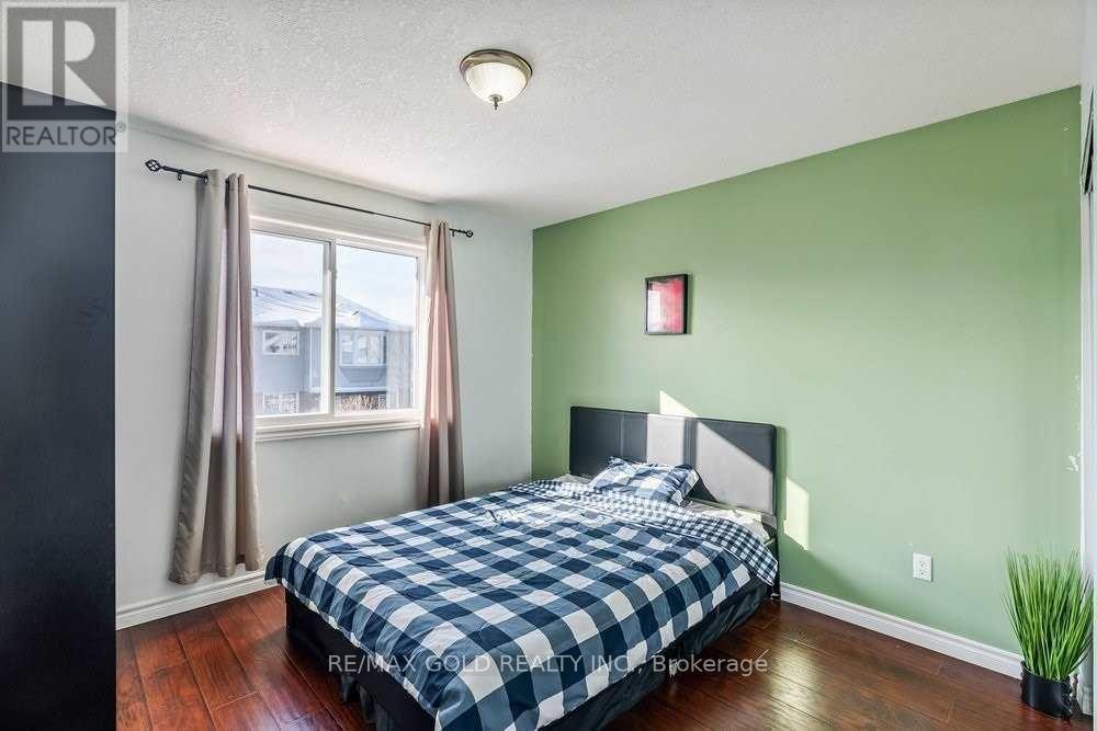 573 Burnett Avenue Property Photo 22