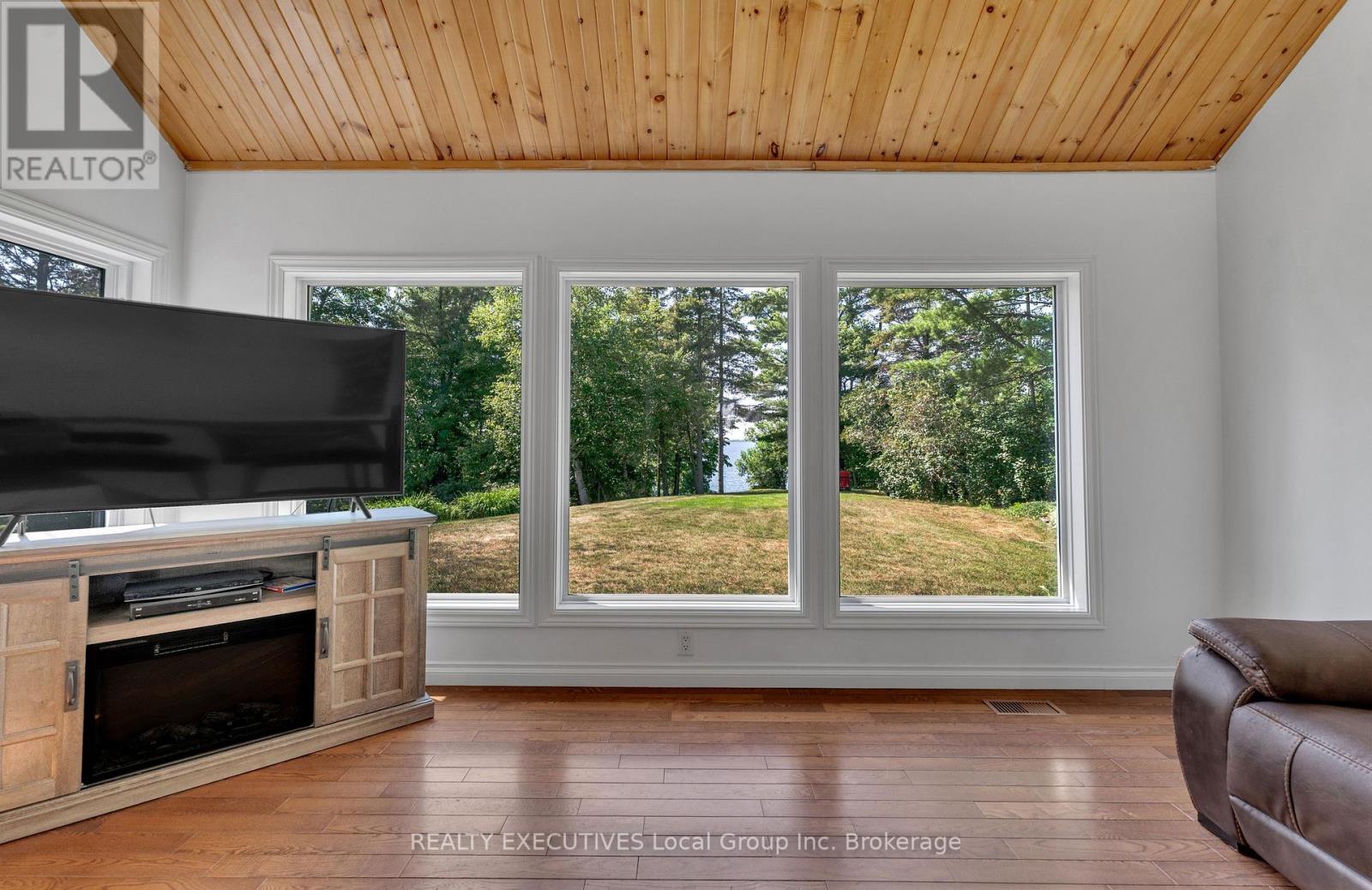 138 Wasi Falls Road Property Photo 10