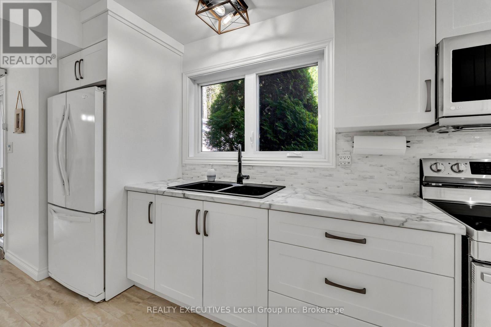 138 Wasi Falls Road Property Photo 15