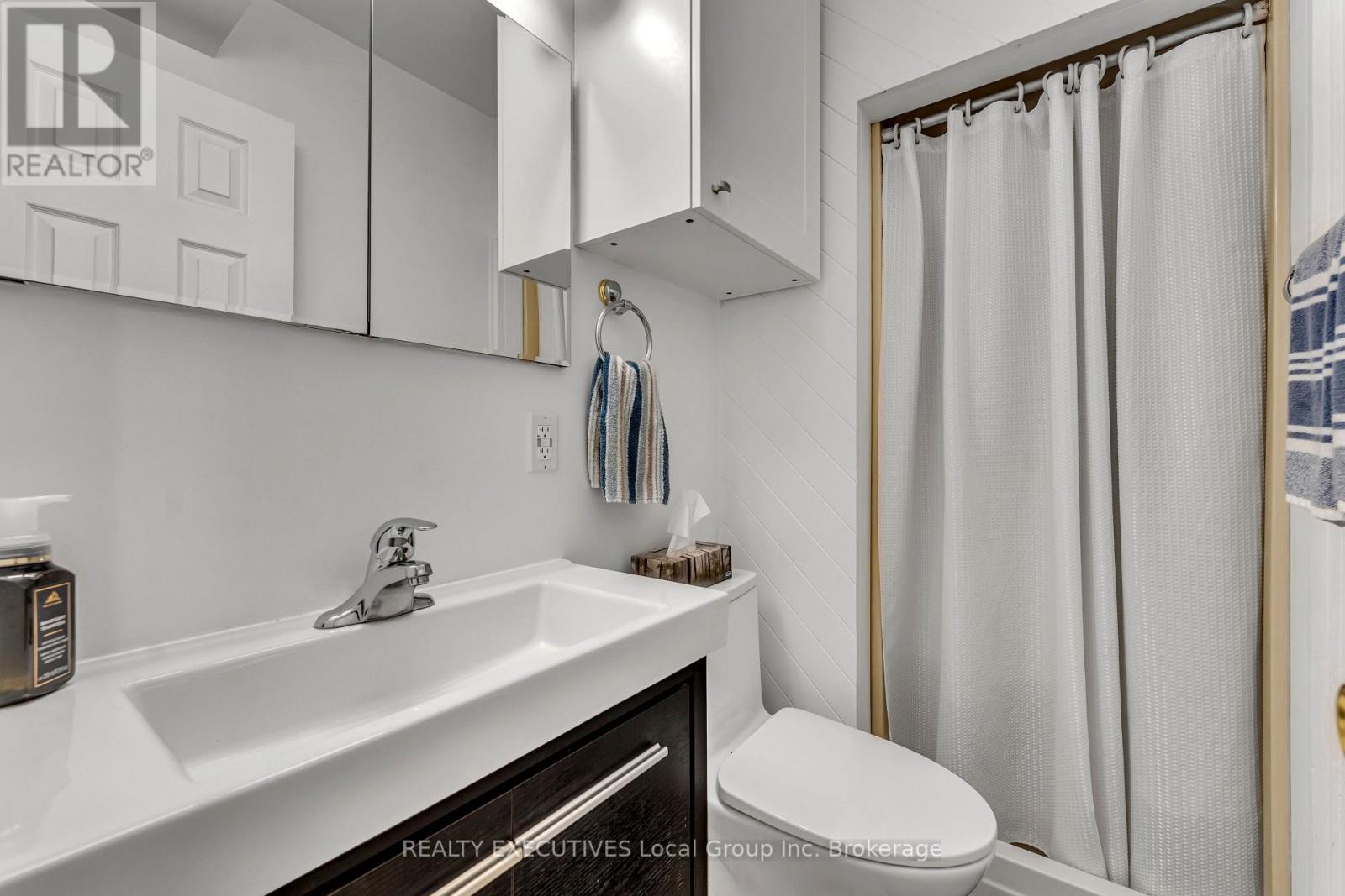 138 Wasi Falls Road Property Photo 16