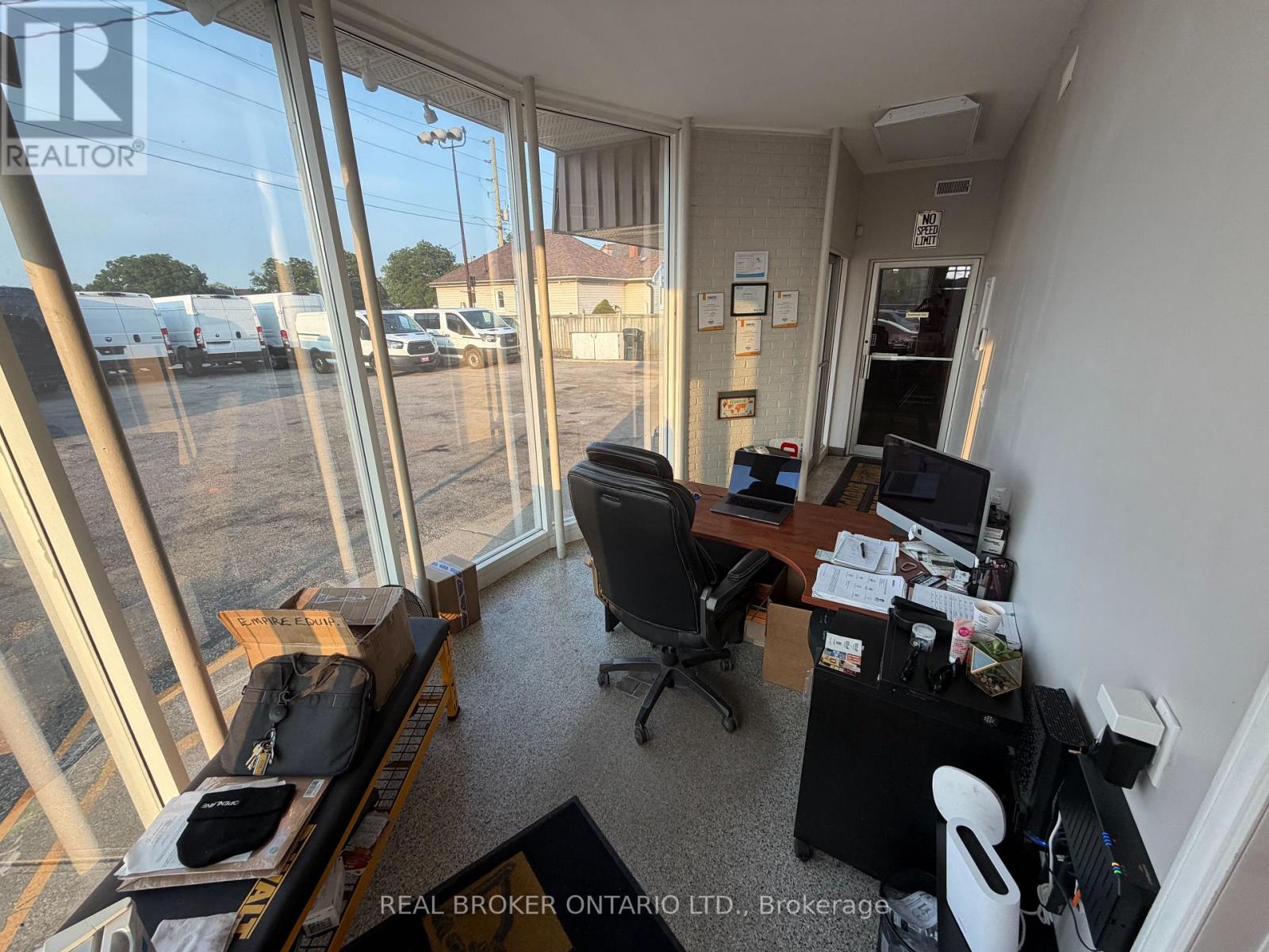 362 Dundas Street N Property Photo 10