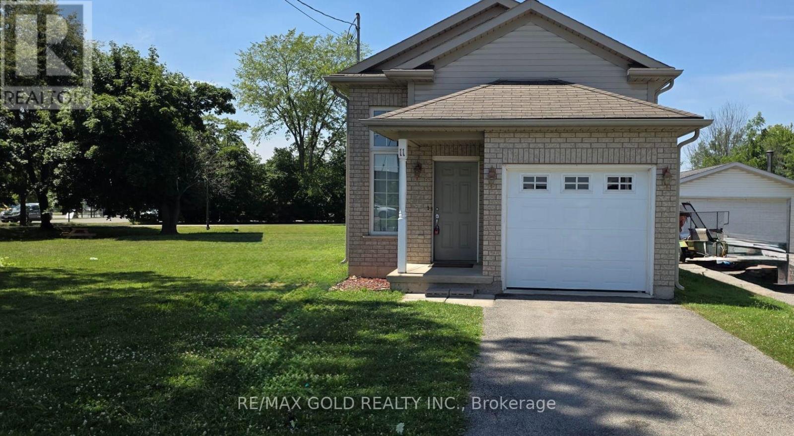 11 ROSE AVENUE Property Photo 1