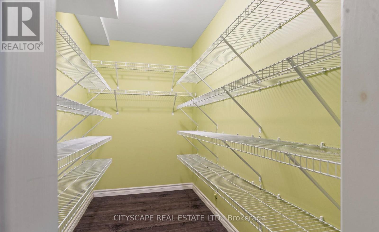 1831 Reilly Walk Property Photo 17