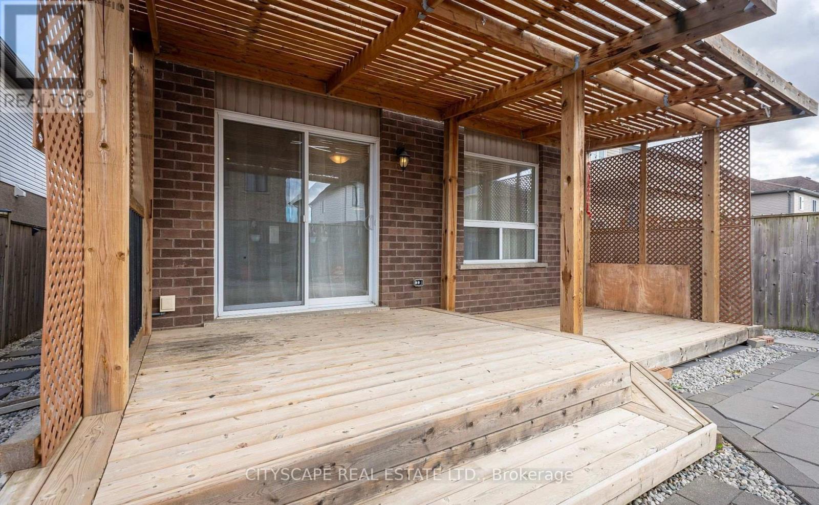 1831 Reilly Walk Property Photo 19