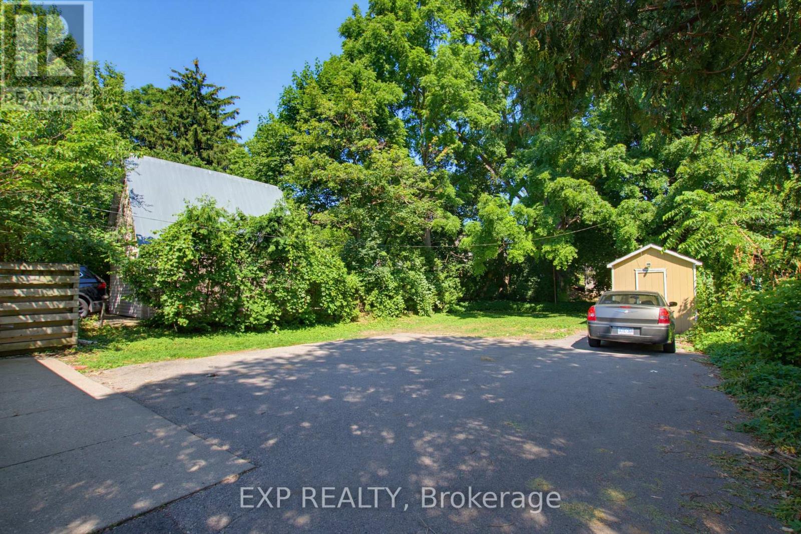 121 Mount Pleasant Avenue Property Photo 38