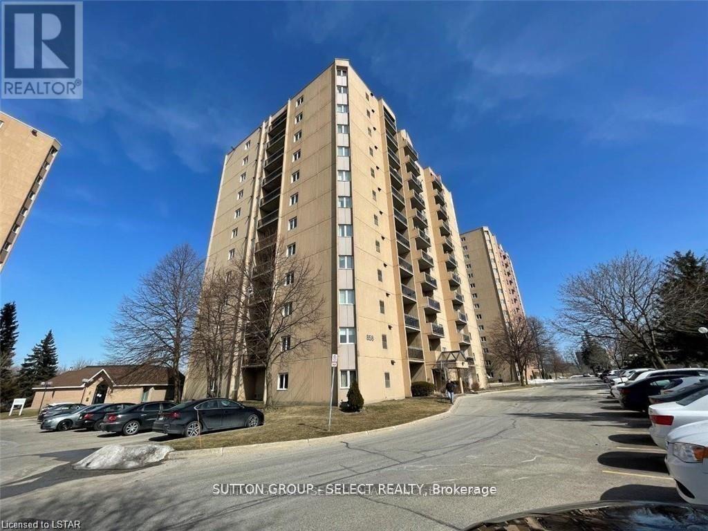 905 - 858 Commissioners Road E Property Photo 1