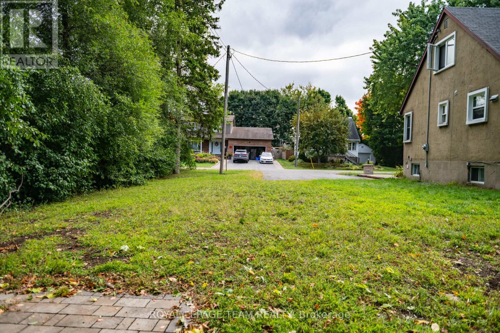 7 Tower Road Property Photo 4