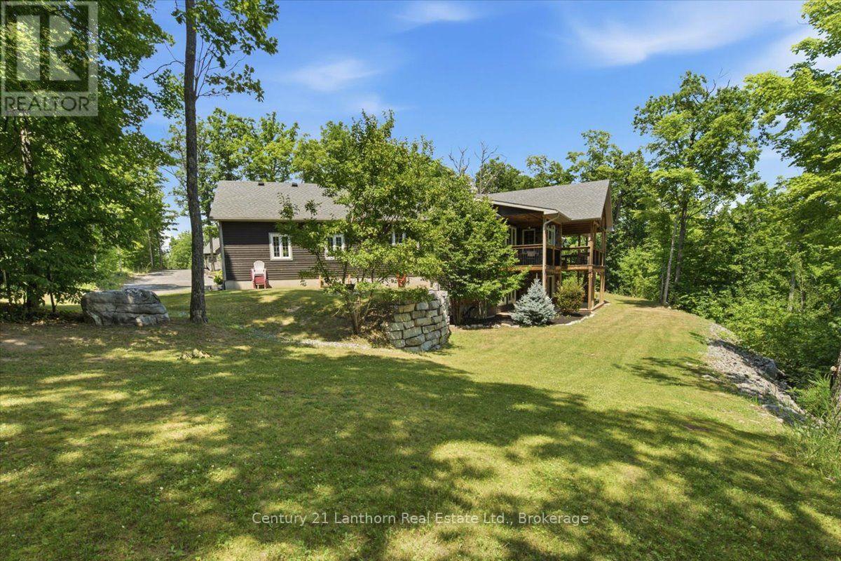 673 Lahey Road Property Photo 9