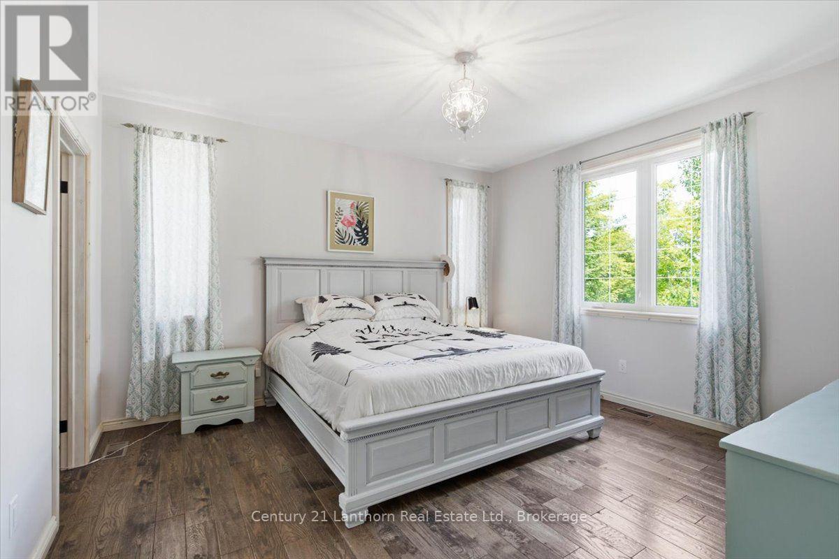 673 Lahey Road Property Photo 19