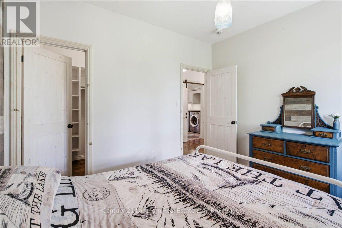673 Lahey Road Property Photo 28