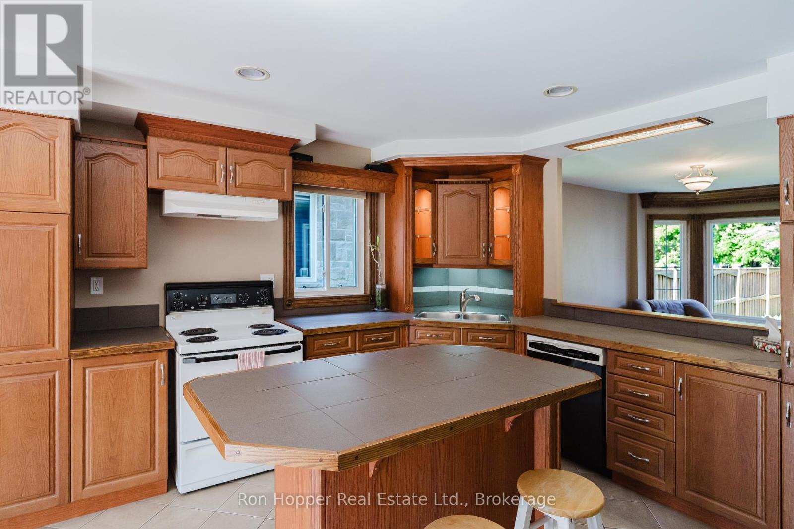 1893 8th Avenue W Property Photo 13