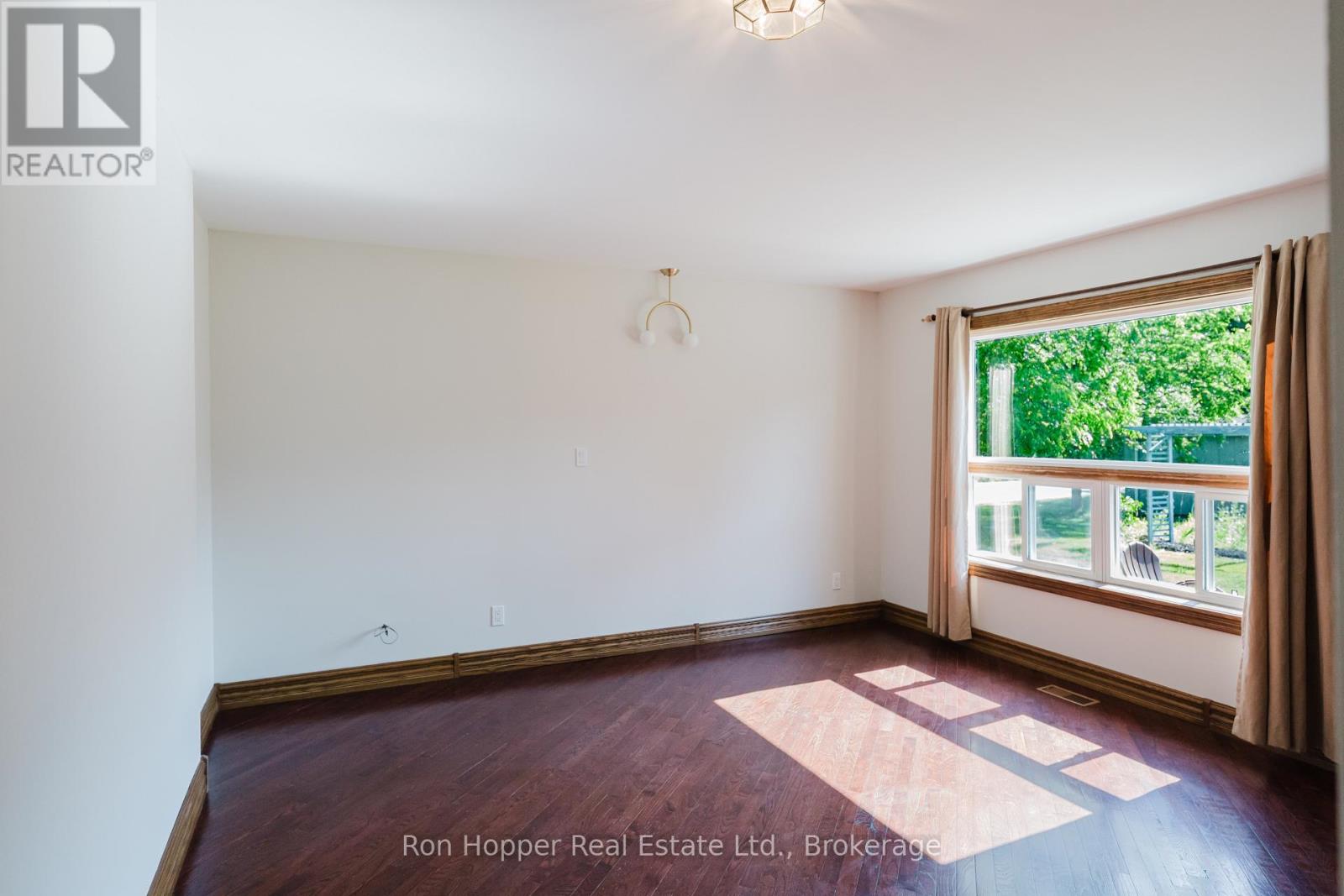 1893 8th Avenue W Property Photo 20