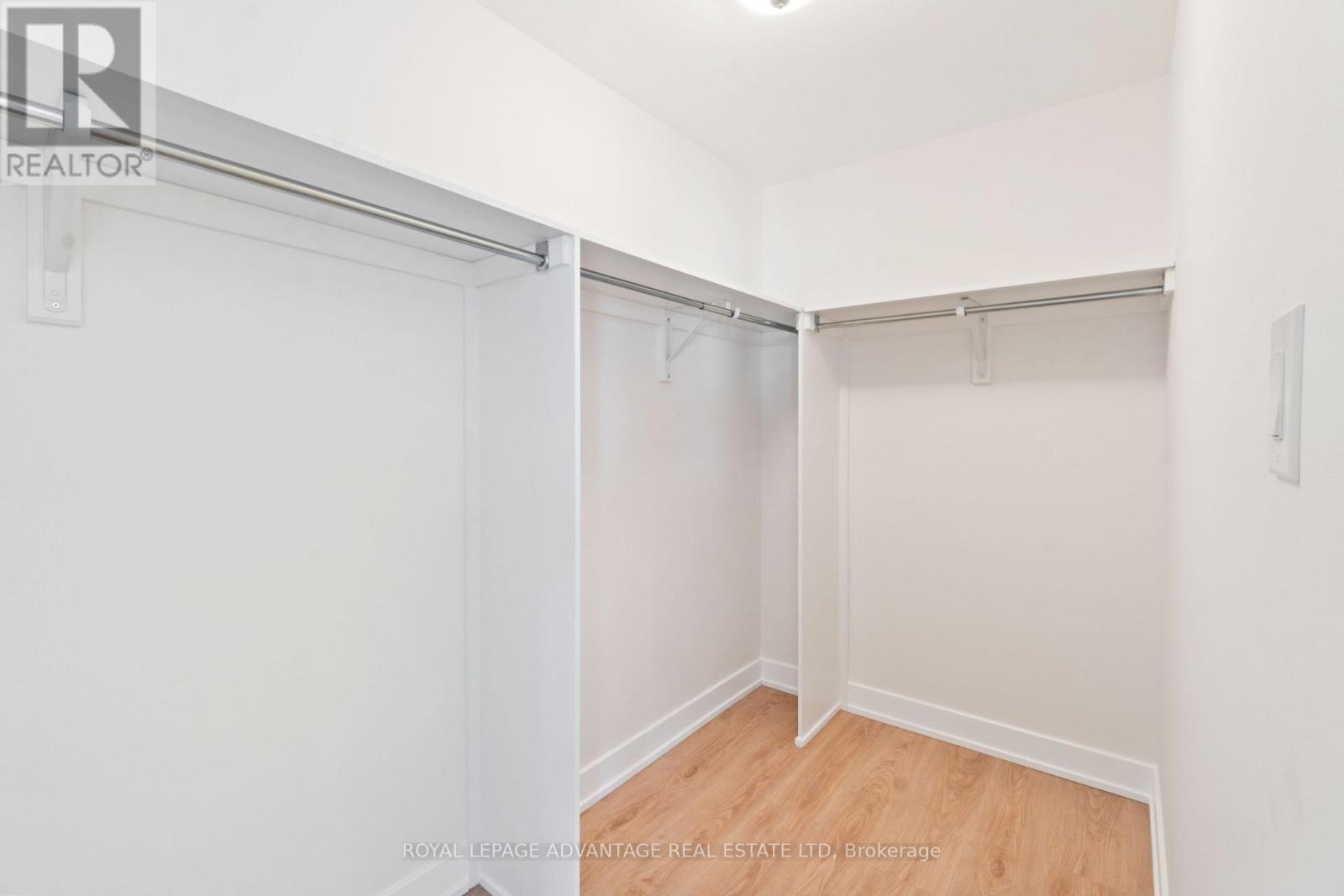 35 Whitcomb Crescent Property Photo 17