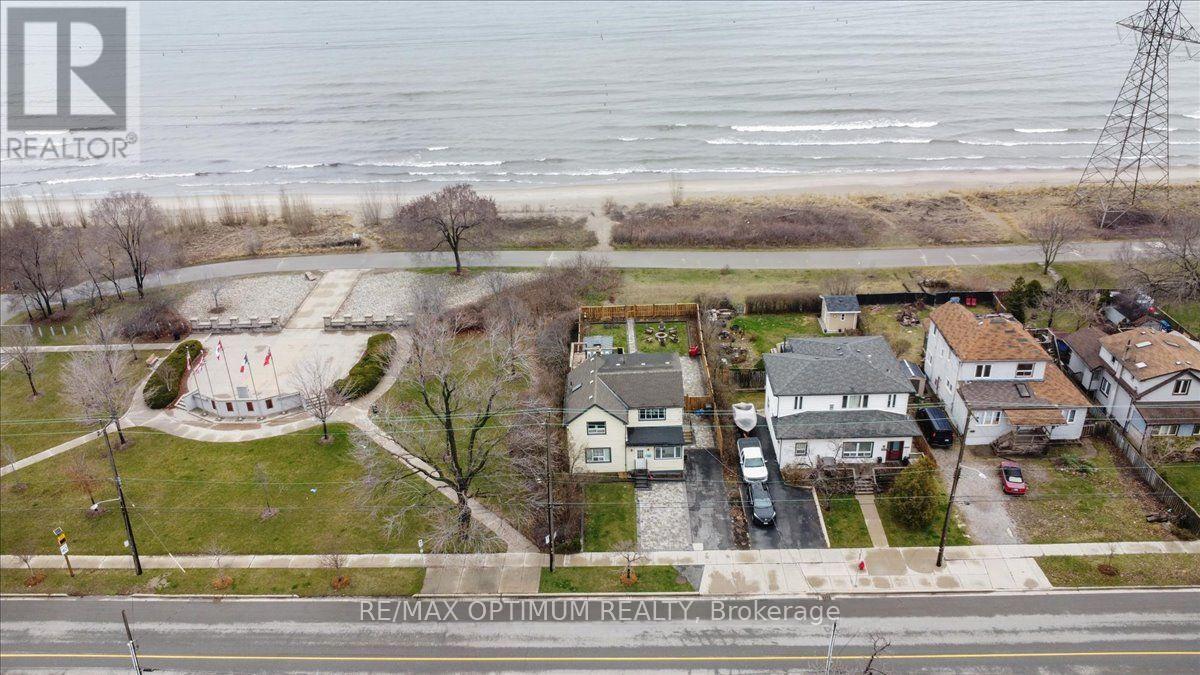 1019 Beach Boulevard Property Photo 3