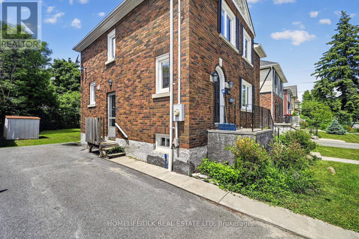 100 Ellerbeck Street Property Photo 3