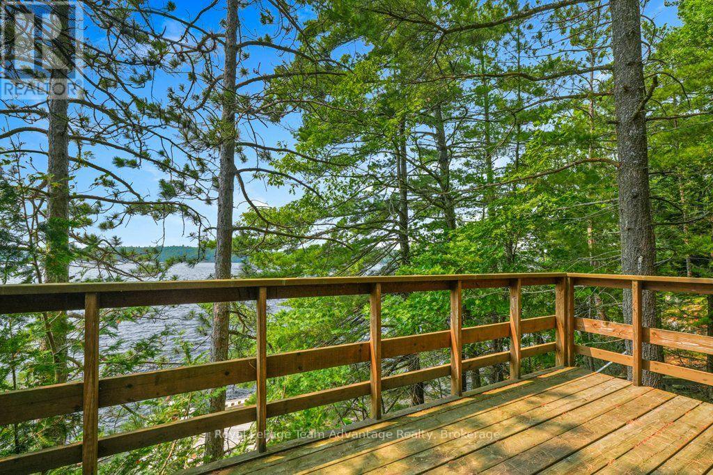 102 Blackstone Lake Water Property Photo 3