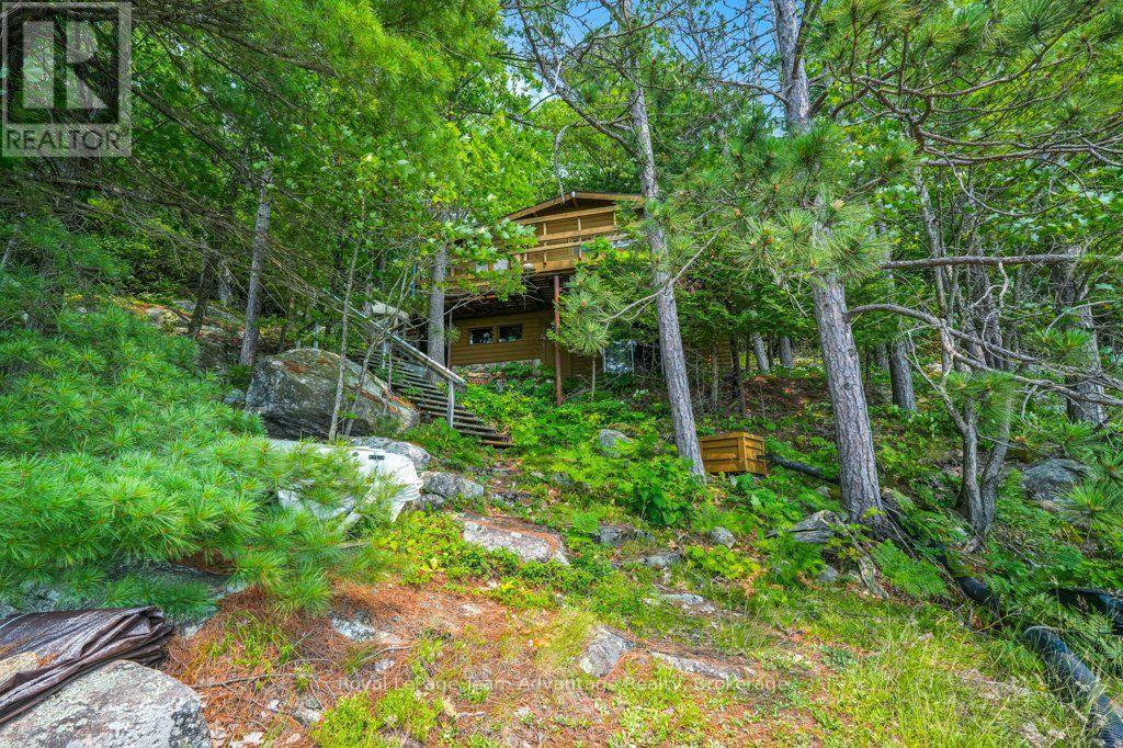 102 Blackstone Lake Water Property Photo 19