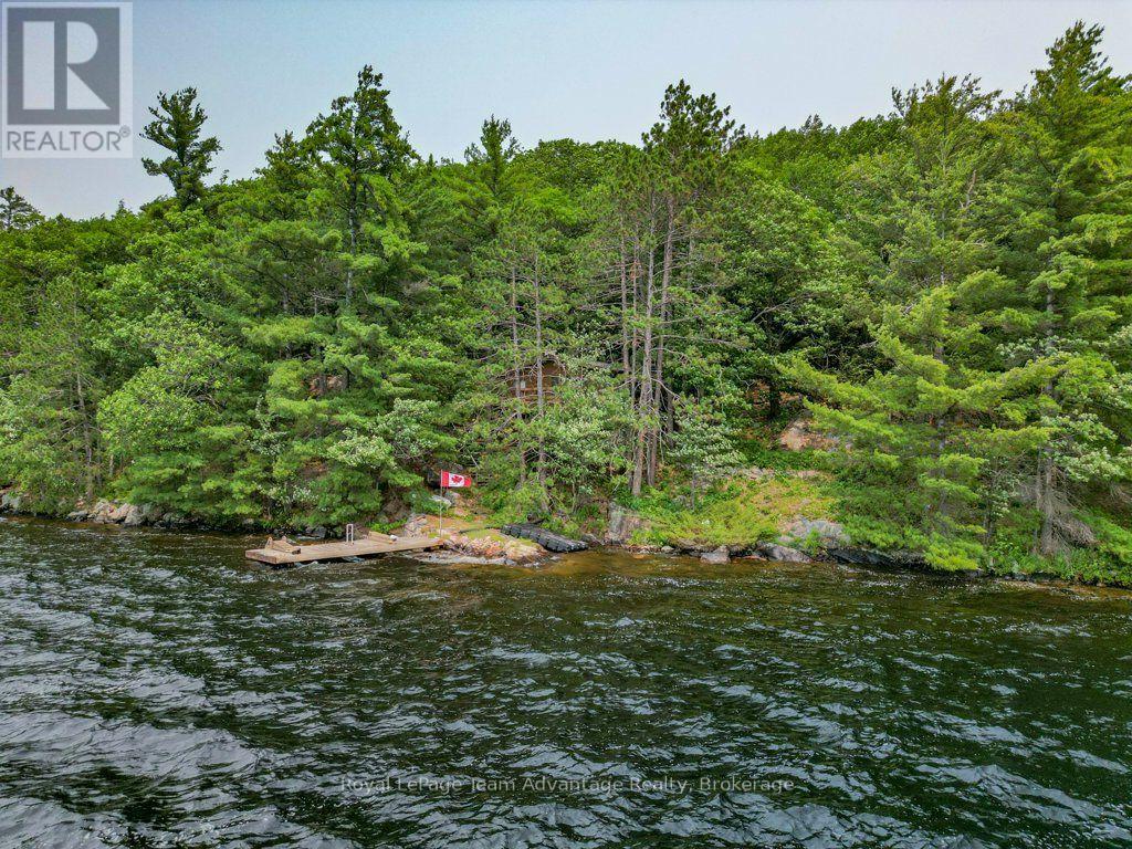 102 Blackstone Lake Water Property Photo 40