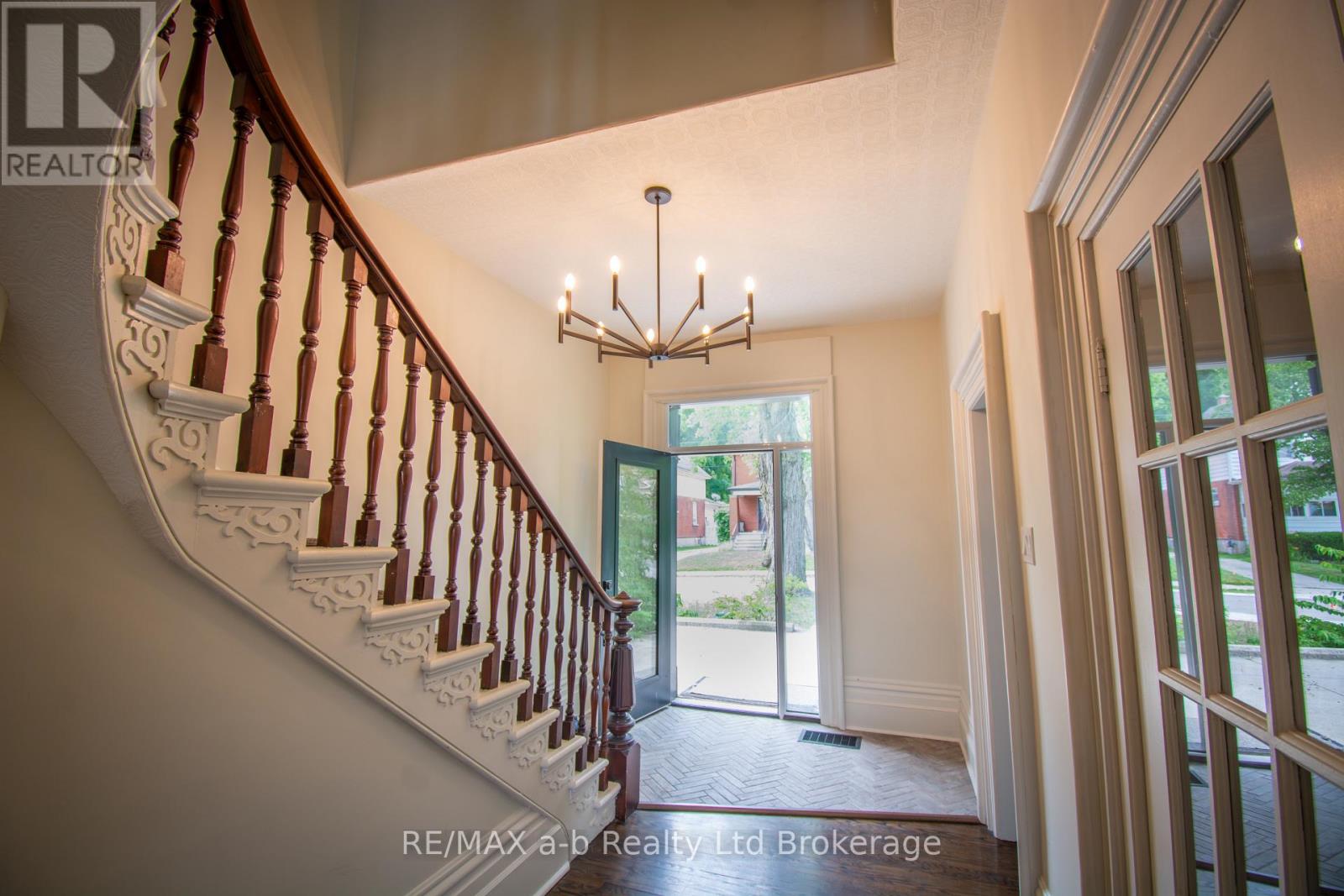 5 - 66 Daly Avenue Property Photo 2