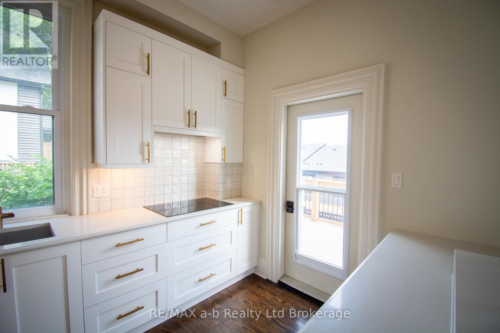 5 - 66 Daly Avenue Property Photo 14
