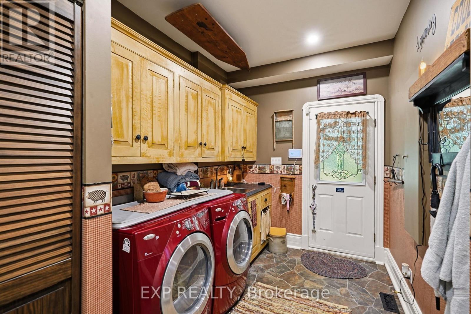 1259 Randboro Crescent Property Photo 39