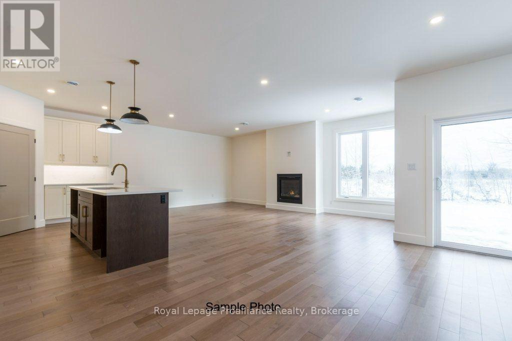 36 Fraser Drive Property Photo 6